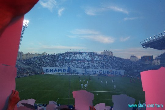 Tifo virage sud - 2 minutes avant le match