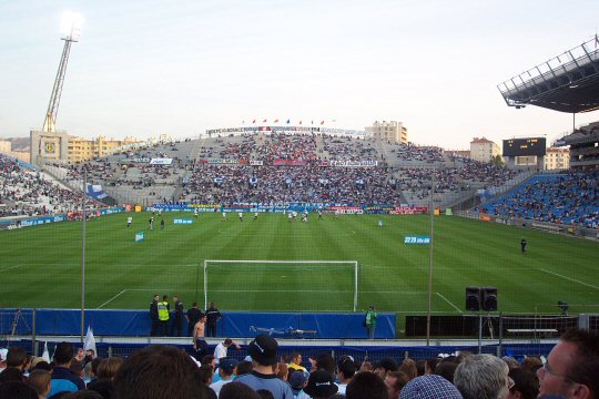 Le virage sud - Echauffement des joueurs du Mans