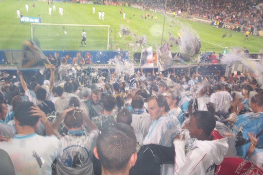 Les supporters sentent la victoire !!!